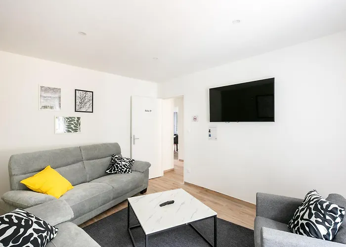 Independante Sterne * Μπρεστ