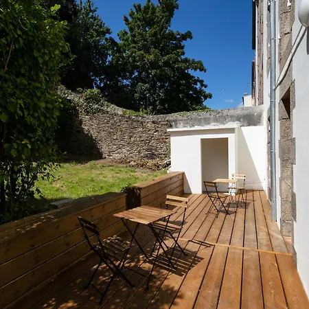 Independante Sterne Brest